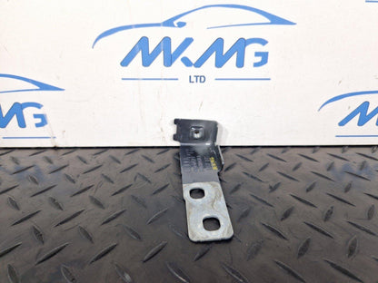 16-19 AUDI A4 B9 GENUINE FRONT DRIVER SIDE WING FENDER MOUNT BRACKET 8W0821434B