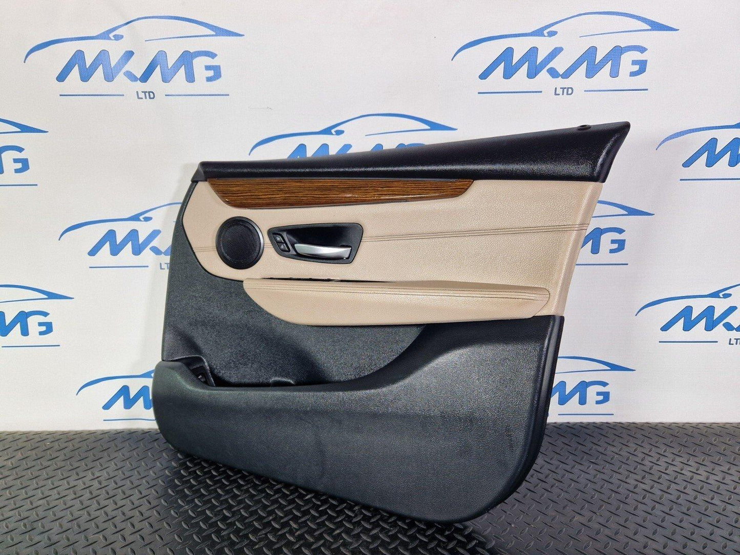 14-21 BMW 2 SERIES GRAN TOURER F46 GENUINE FRONT RIGHT DOOR CARD 7404824