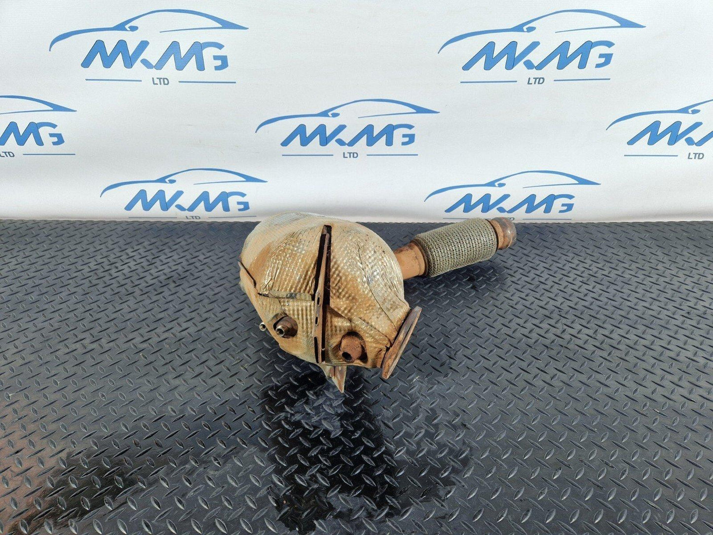 18-ON MERCEDES SPRINTER W910 2.1 CDO OM651.958 CATALYTIC CONVERTER A9104901300