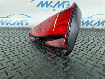 16-19 AUDI A4 B9 GENUINE REAR RIGHT O/S/R INNER TAILGATE LIGHT 8W5945076A