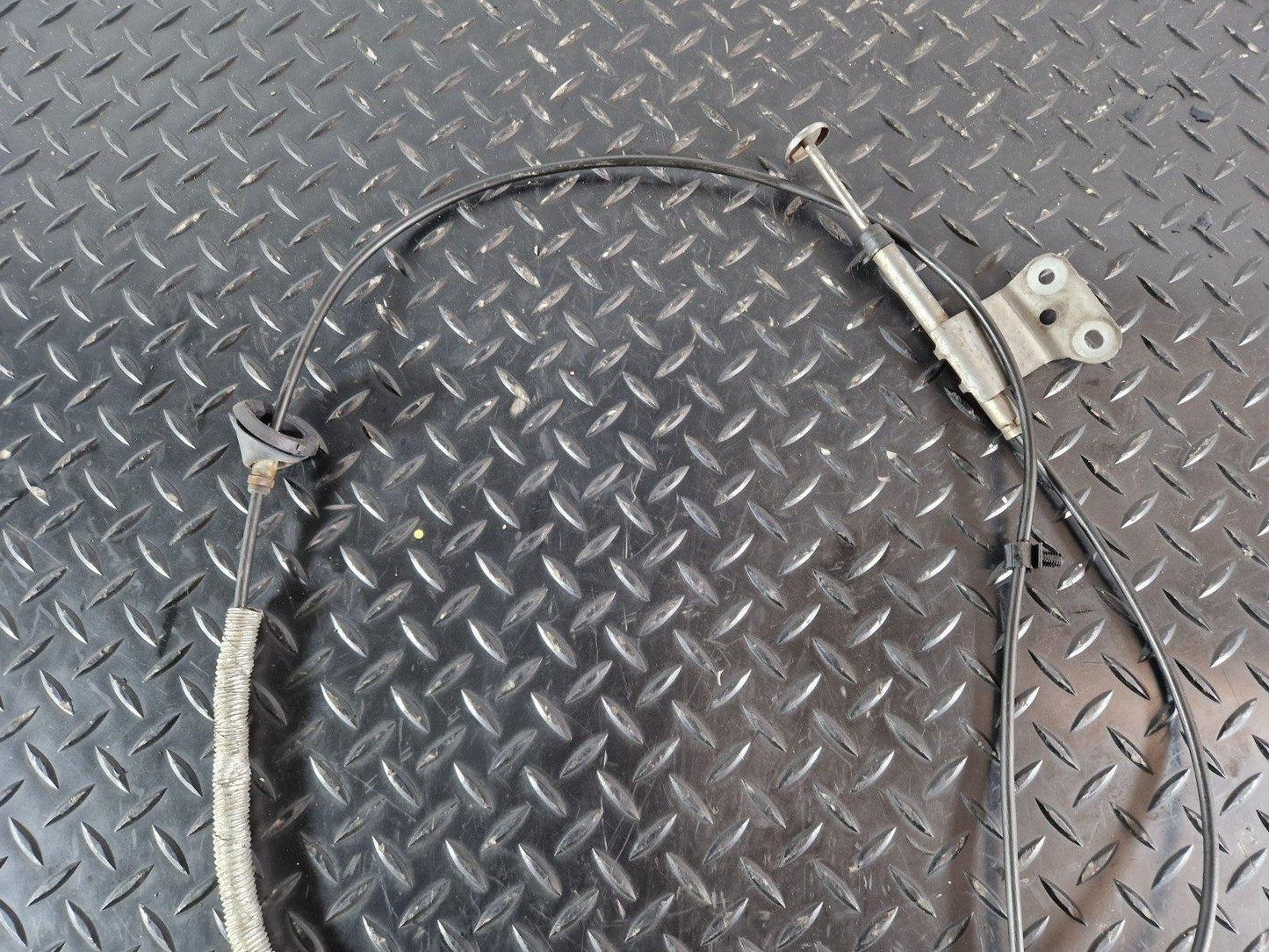 16-20 AUDI Q7 4M S-LINE GENUINE HANDBRAKE CABLE WITH MECHANISM 4M2713035B