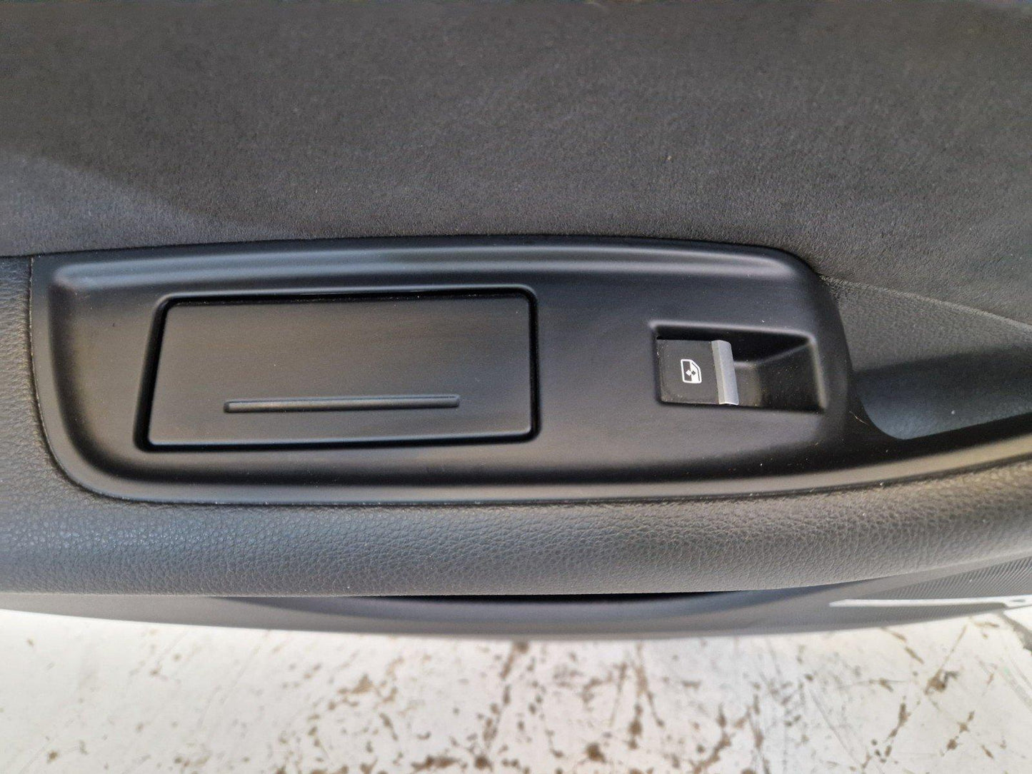 16-20 AUDI Q7 4M REAR LEFT INTERIOR DOOR CARD PANEL ALCANTARA TRIM 4M0867305