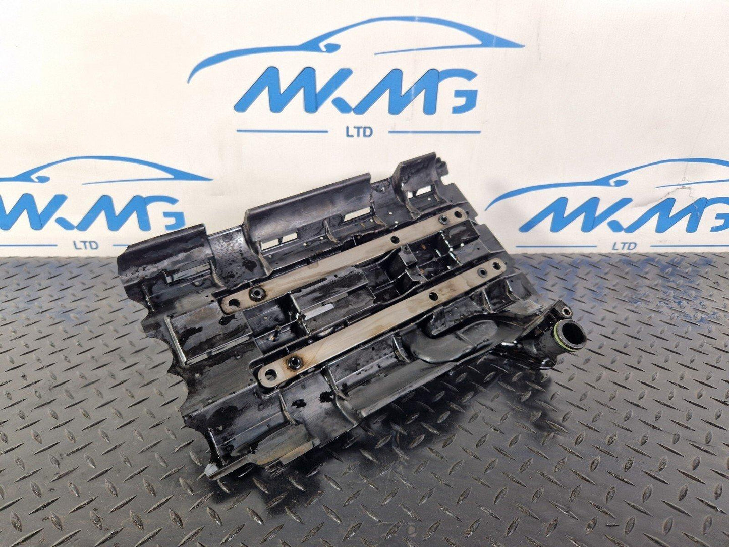 14-20 MERCEDES BENZ GLA X156 GENUINE OIL SUMP PAN BAFFLE A6511802651