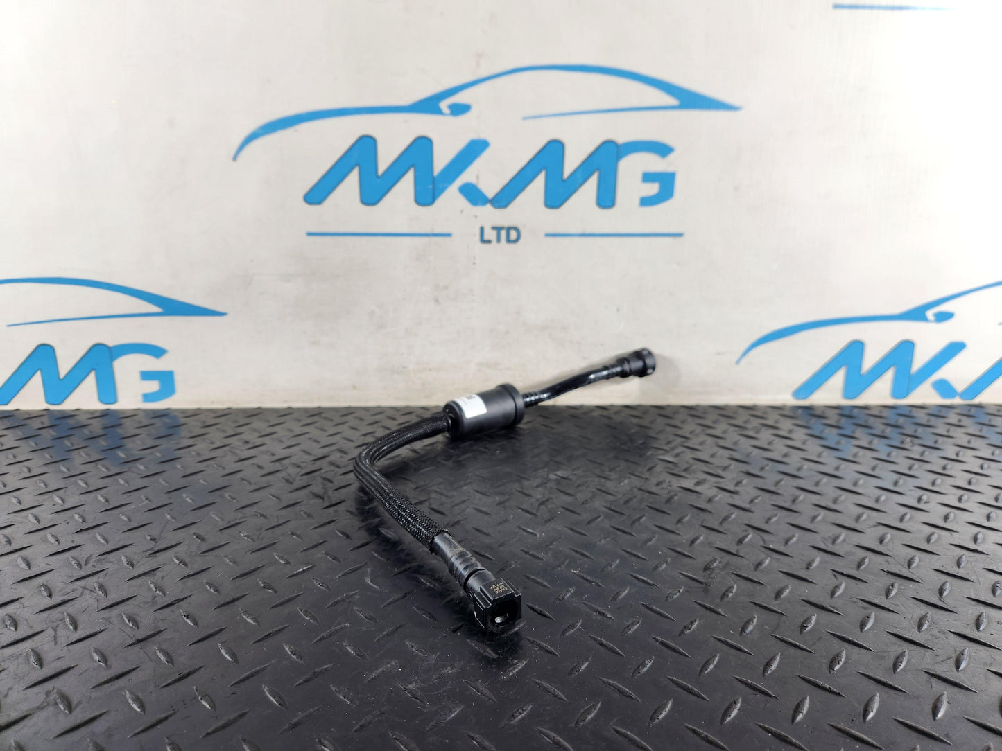 BMW 118i F40 Hatchback Genuine Petrol Fuel Pipe Hose 3M867027603
