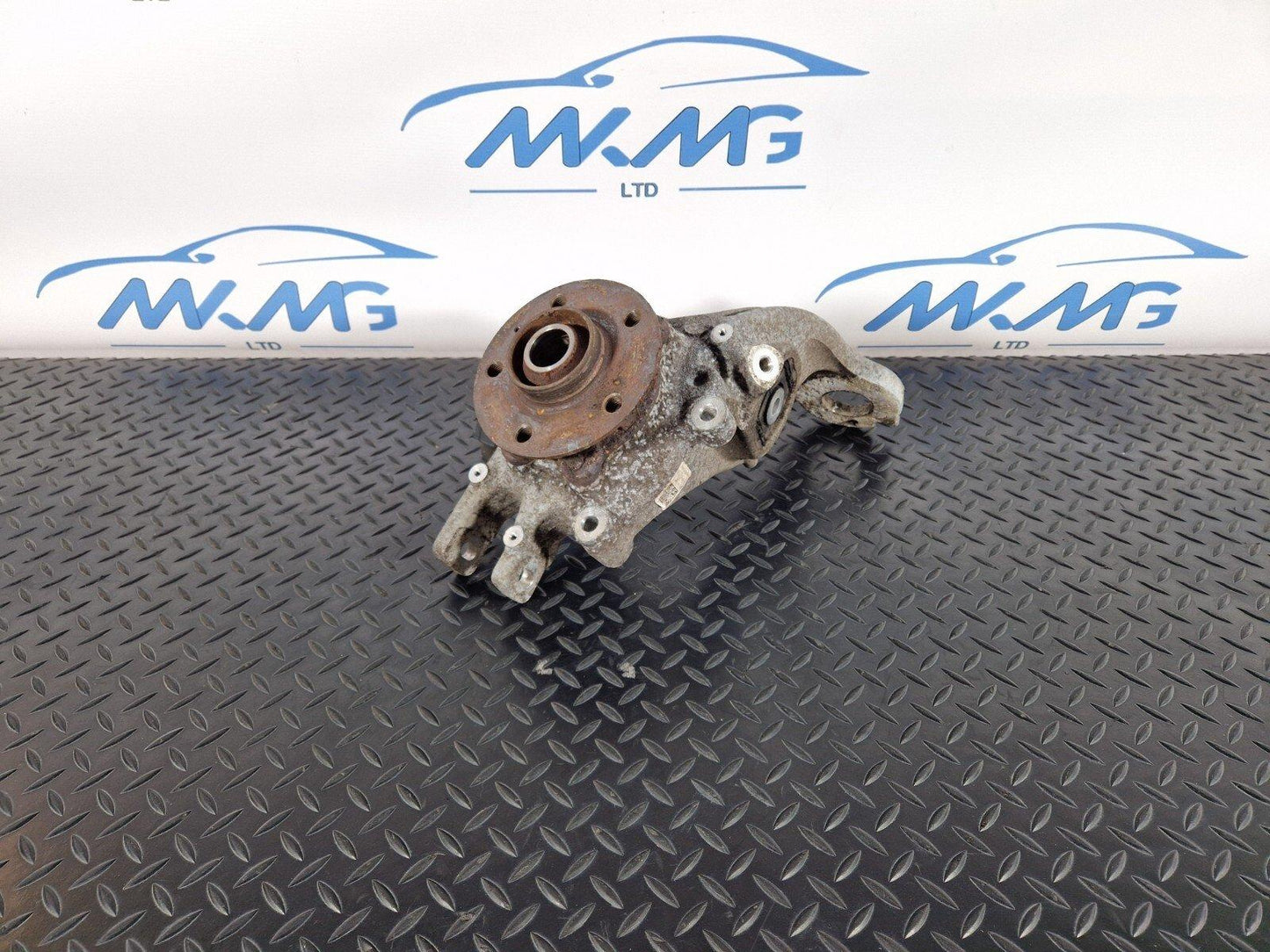 10-18 AUDI A7 4G S-LINE GENUINE REAR LEFT N/S SUSPENSION WHEEL HUB 8R0505431F