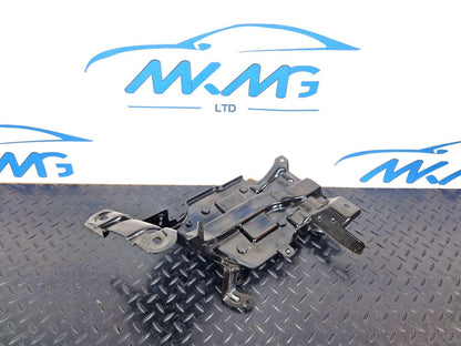 19-ON MERCEDES BENZ A CLASS EQ W177 ENGINE BAY SUPPORT BRACKET A2475450700