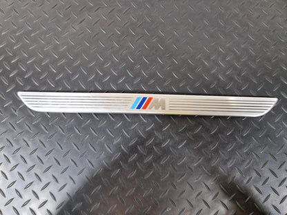10-13 BMW X5 E70 LCI FRONT ENTRANCE DOOR SILL COVER KICK PLATE TRIM 7205263