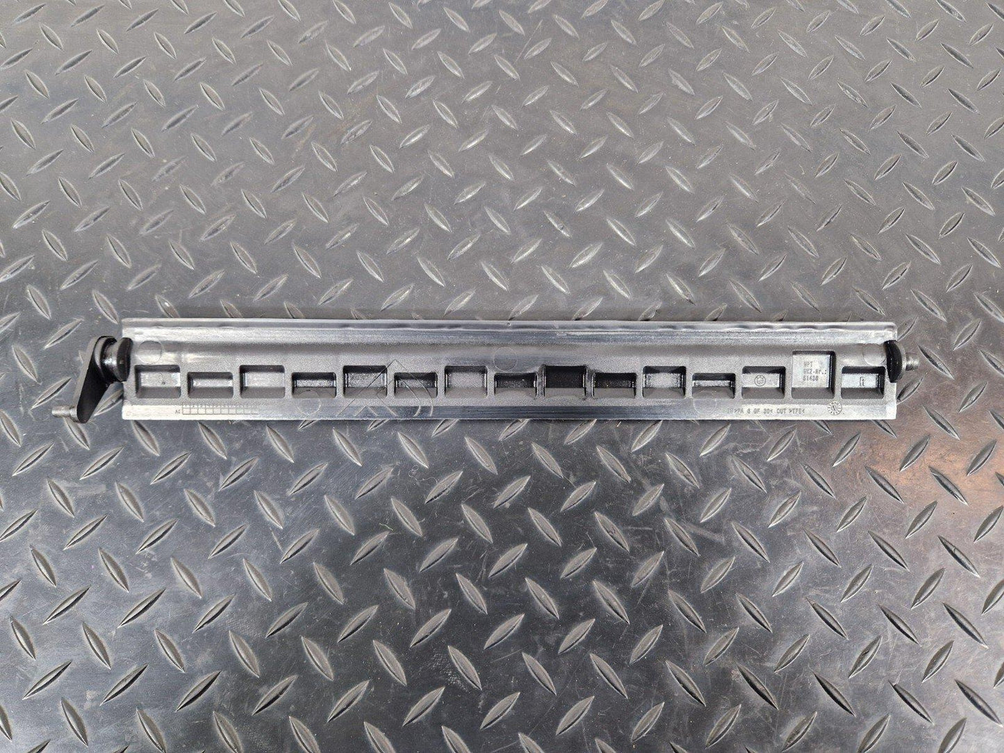 14-21 BMW 2 SERIES GRAN TOURER F45 F46 AIR DUCT SHUTTER GRILL FLAP 9R 8499973