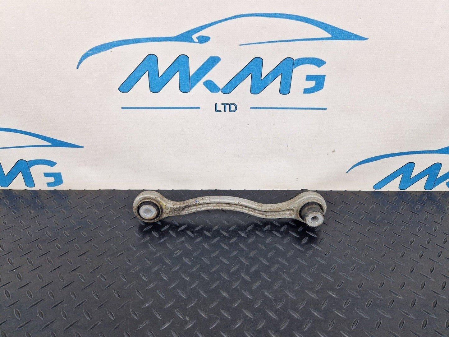 14-21 MERCEDES BENZ C200d W205 REAR WISHBONE CONTROL ARM LEFT JOINT A2053506503