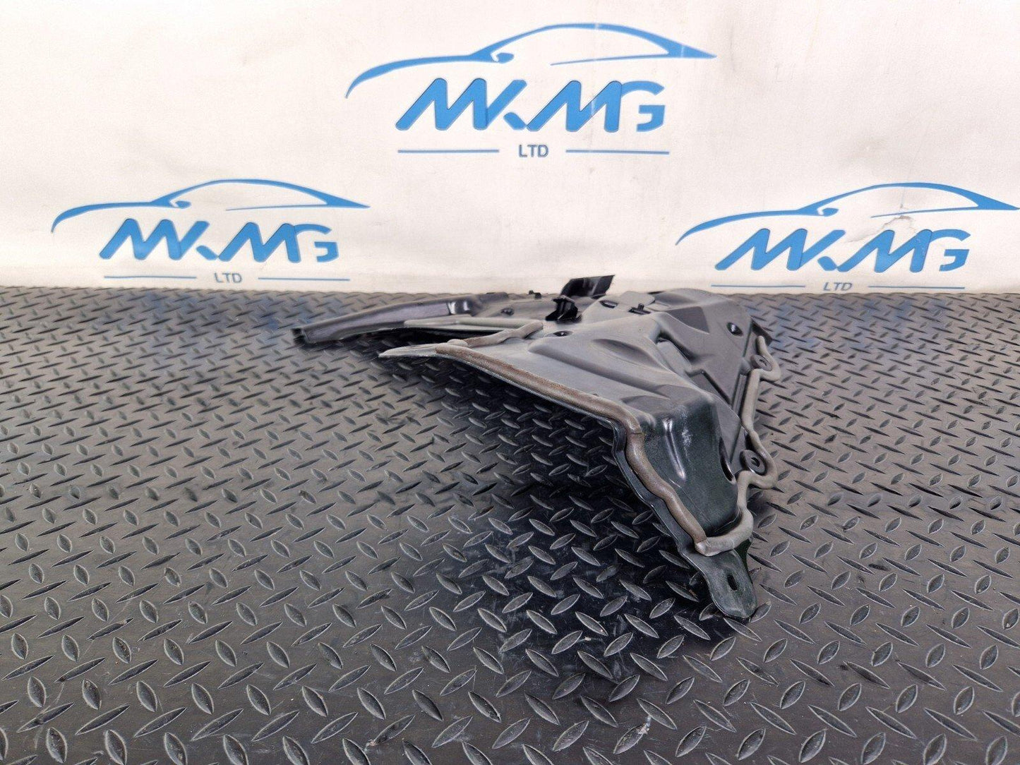 14-21 MERCEDES BENZ C200 W205  ENGINE PROTECTION SHIELD PANEL TRIM A2056205801