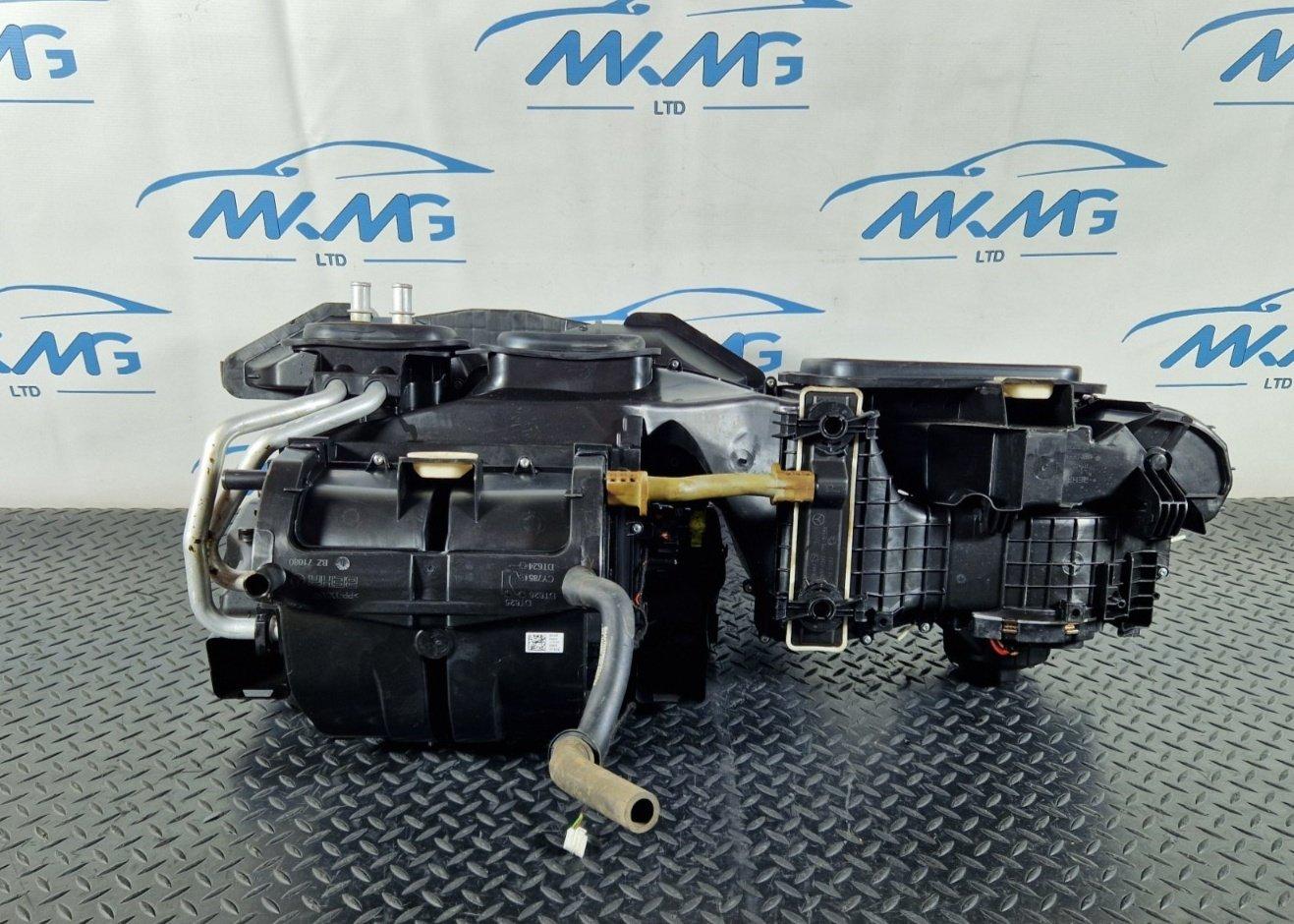 14-23 MERCEDES VITO W447 GENUINE HEATER MATRIX BLOWER BOX HOUSING A4478308200