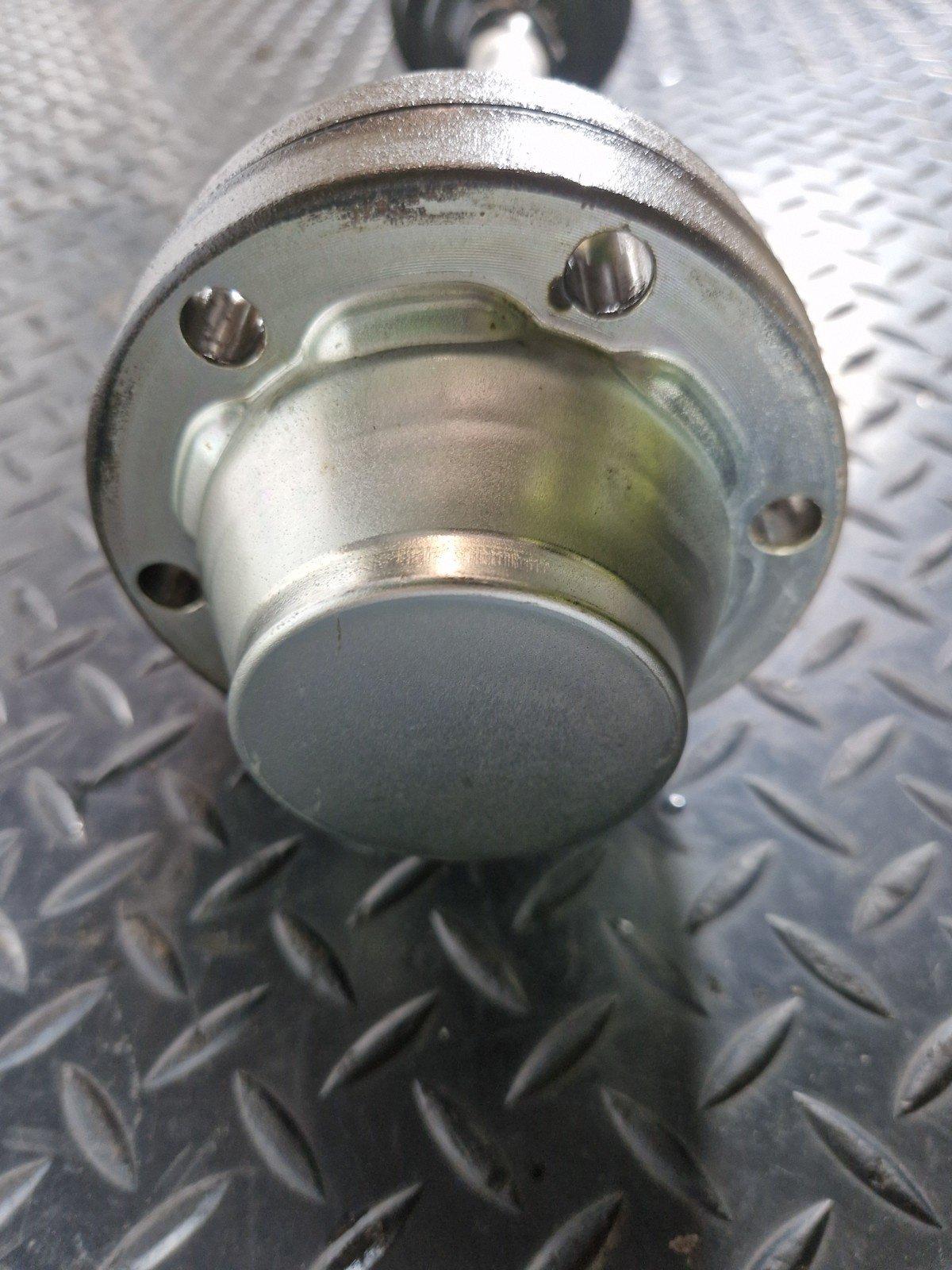 10-18 VW TOUAREG 7P 3.0 TDI V6 FRONT LEFT OR RIGHT DRIVESHAFT 7P0407271C