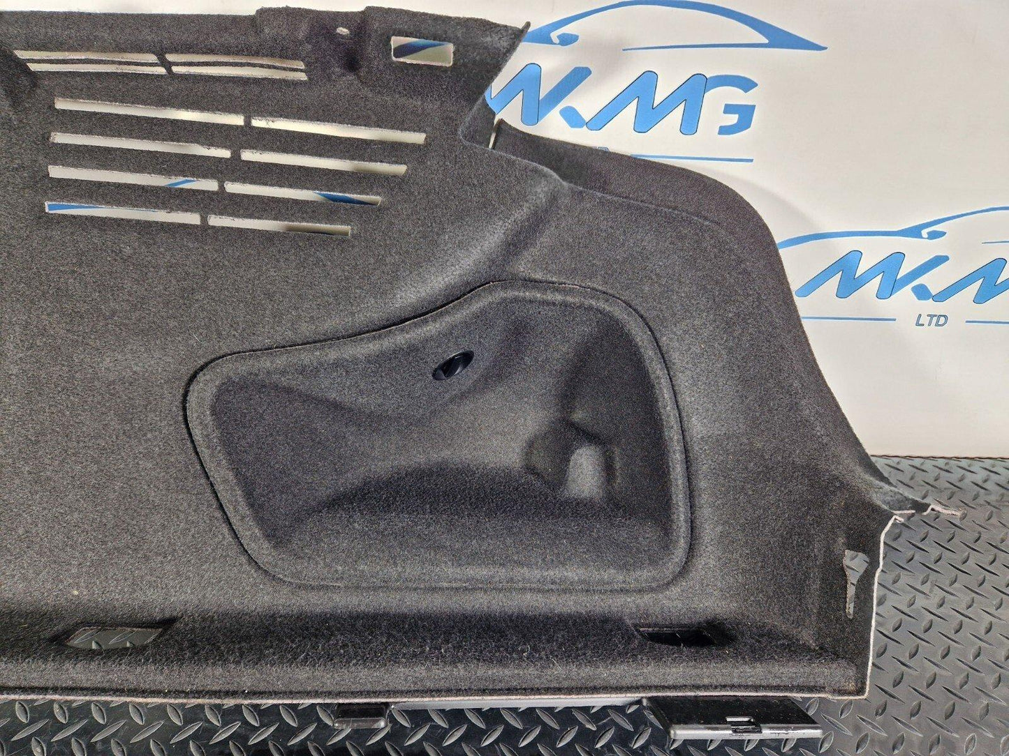 16-19 AUDI A4 B9 OEM REAR RIGHT DRIVER O/S BOOT PANEL TRIM 8W5863880