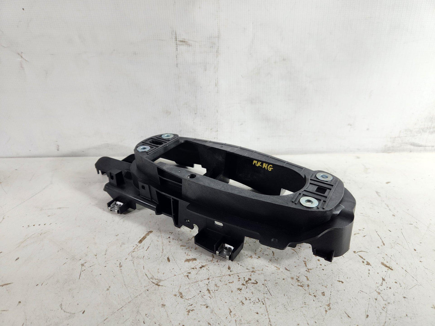 Audi A4 B9 Genuine Gear Shifting Mechanism Mounting Frame 8W2863531