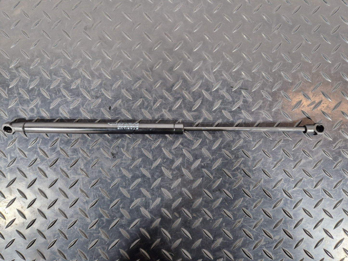 12-18 AUDI A6 C7 REAR TAILGATE BOOT LID GAS STRUT FITS LEFT & RIGHT 4G5827919