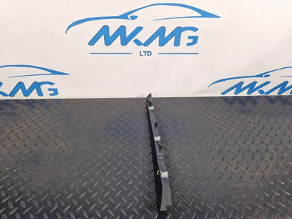 16-23 AUDI A5 F5 SPORTBACK FRONT LEFT SIDE DOOR SEAL BRACKET 8W8837151