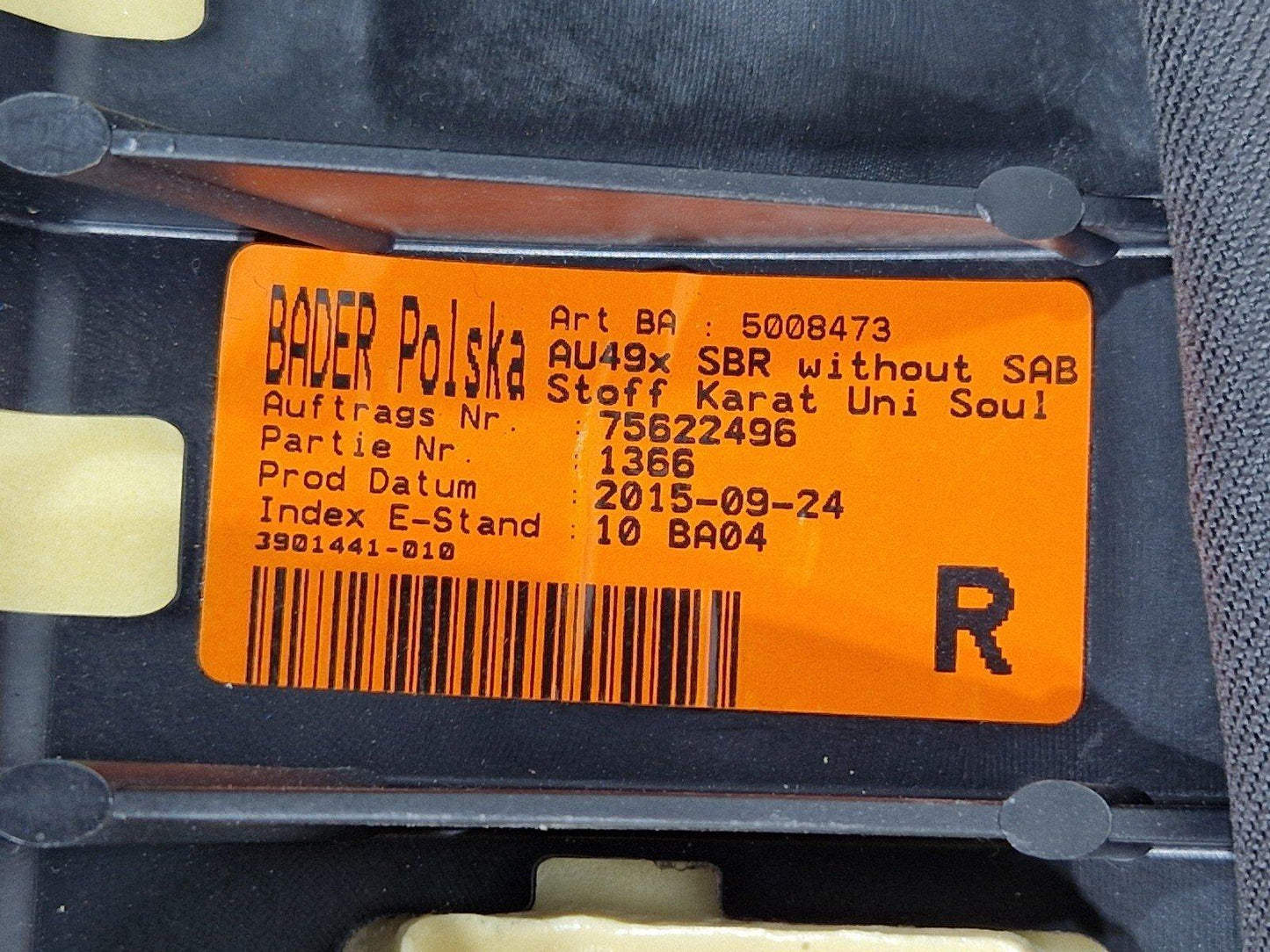 16-19 AUDI A4 B9 REAR RIGHT DRIVER SIDE BOLSTER 8W0885704