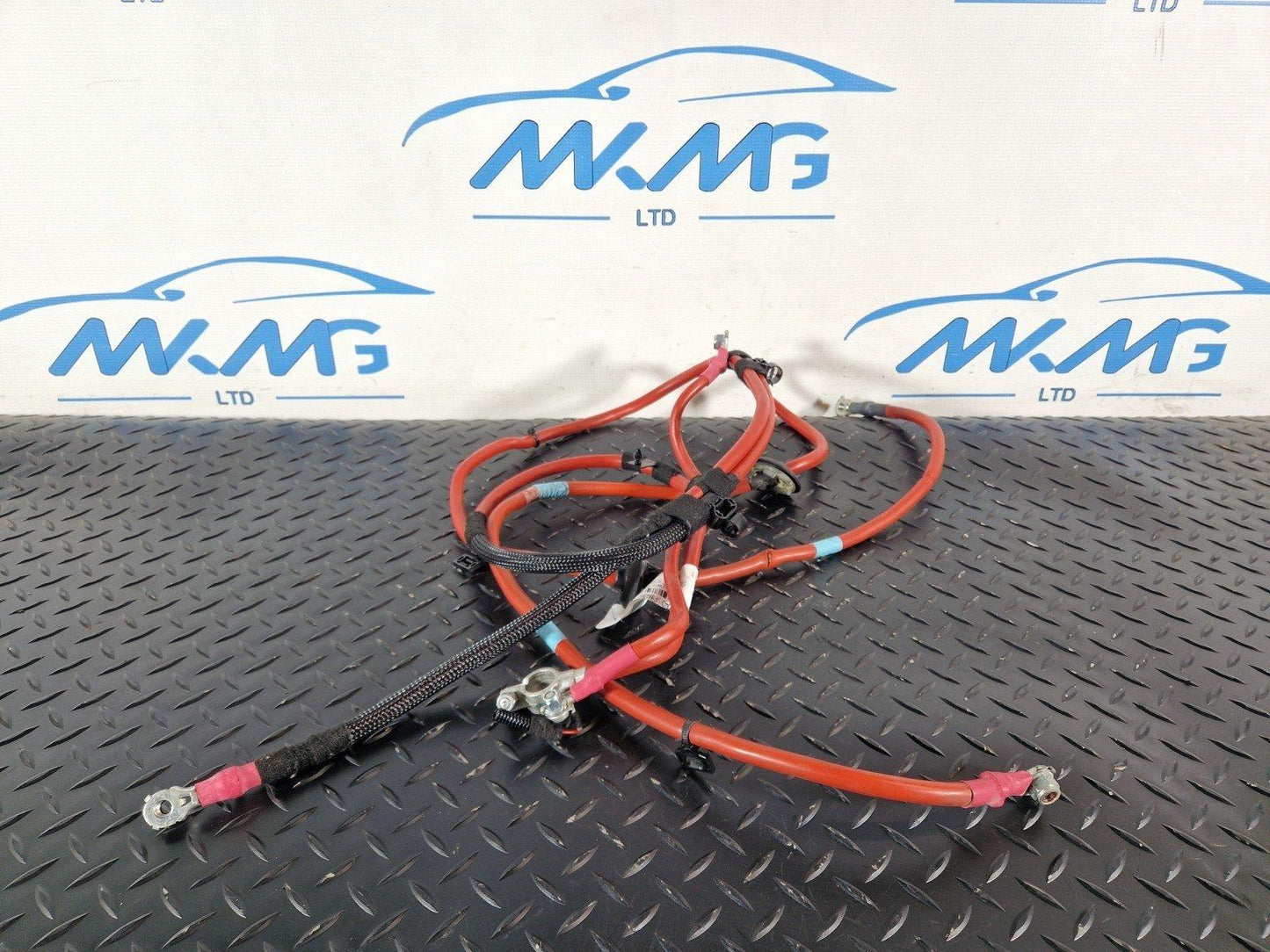 11-19 MERCEDES BENZ ML W166 PAIR POSITIVE BATTERY WIRING LOOM CABLE A1664409907