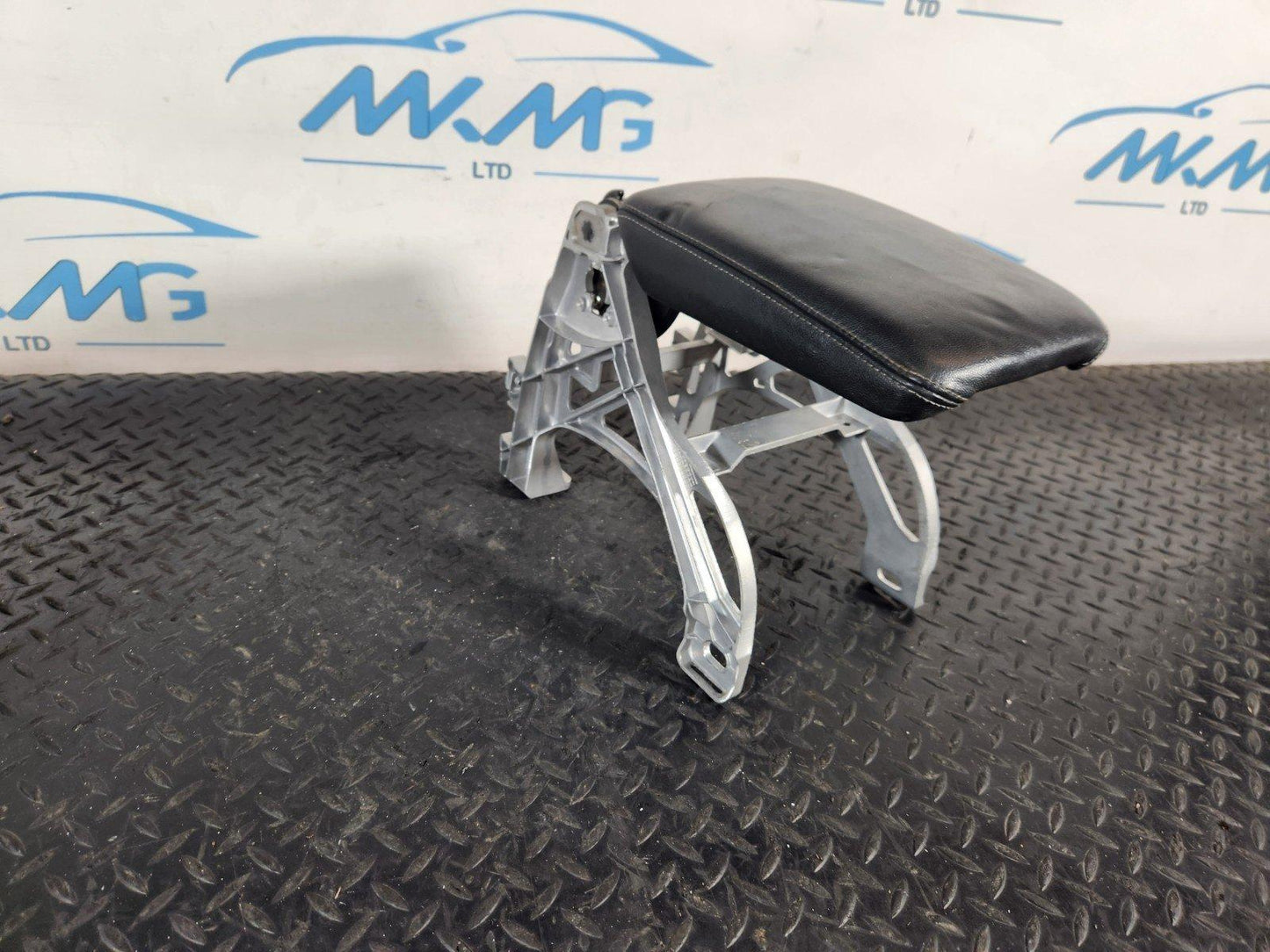 AUDI A5 F5 GENUINE CENTRE CONSOLE ARM REST 8W0864283A