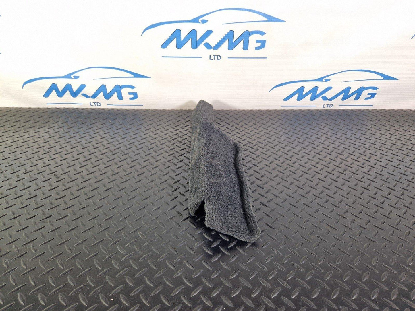 10-13 BMW X5 E70 LCI GENUINE CENTER CONSOLE RIGHT SIDE COVER TRIM 7246976