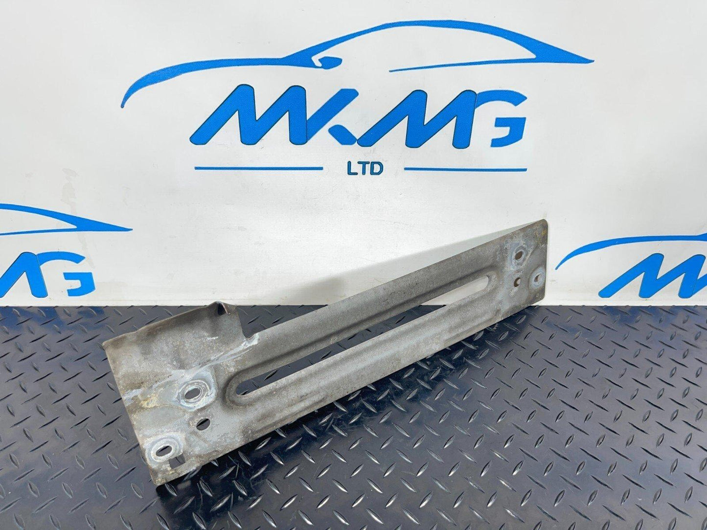BMW 1 2 X1 X2 SERIES F40 F44 F48 F39 CONNECTING MEMBER TUNNEL REAR 7497302