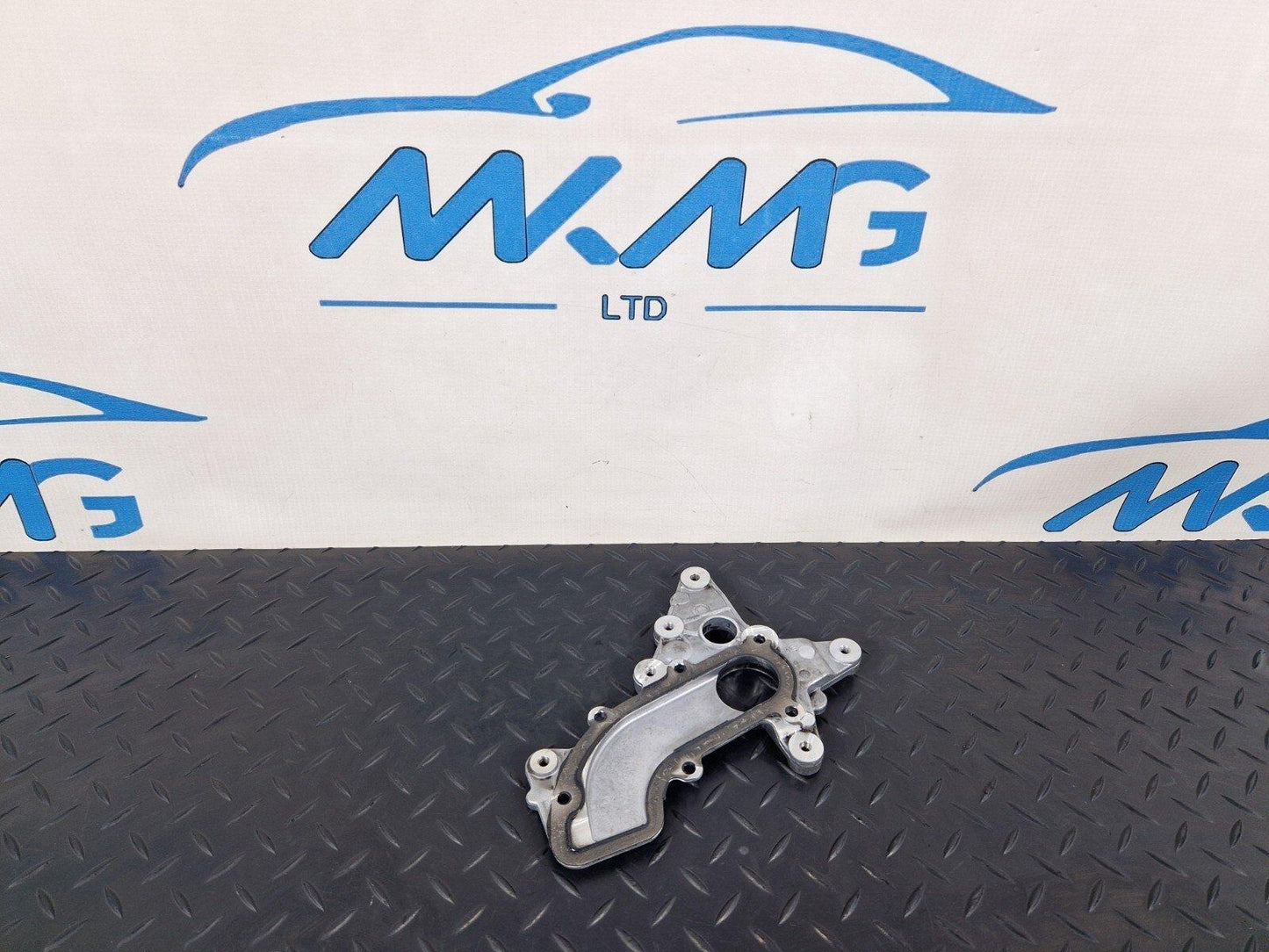 19-ON MERCEDES BENZ A B W177 W247 2.0D OM654 OIL SUMP PAN PLATE A6540149100