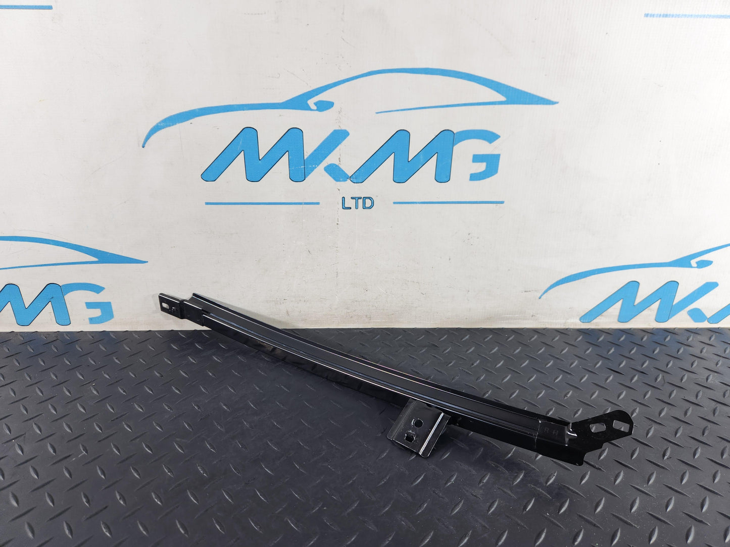 Land Rover Range Rover Evoque L551 SUV Rear Right Window Trim K8D2-255A62-BC