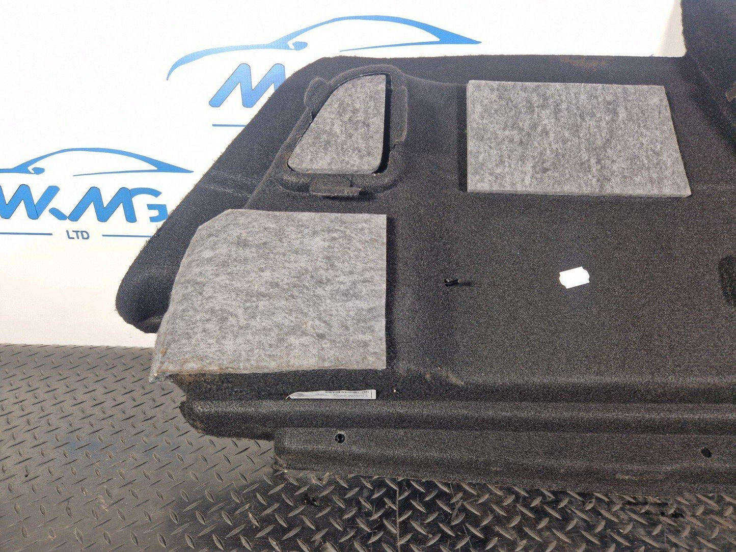14-20 MERCEDES BENZ GLA X156 RIGHT SIDE TRUNK TRIM A1566905600