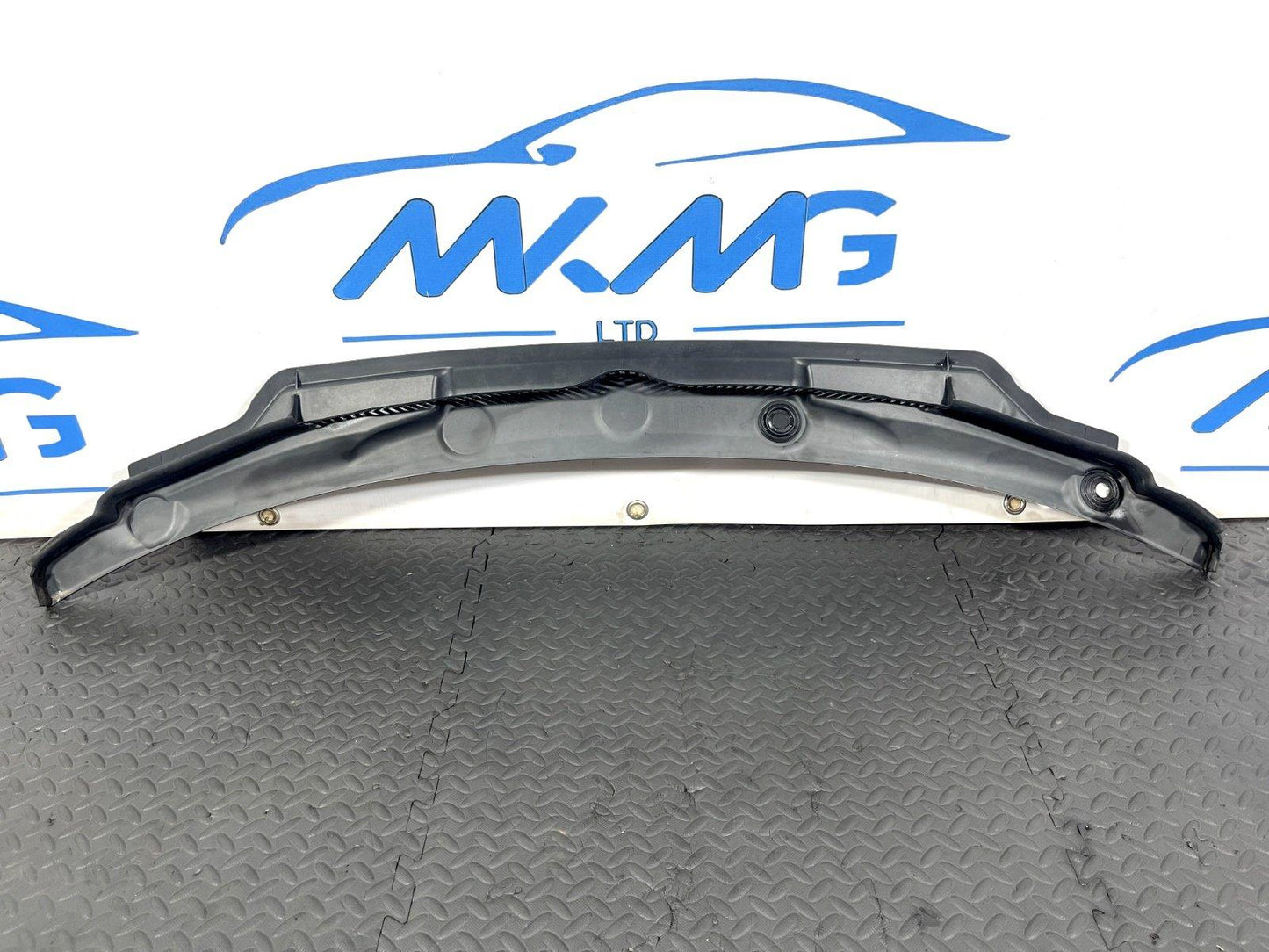 14-21 BMW 2 SERIES GRAN TOURER F45 F46 FRONT WINDSCREEN SCUTTLE PANEL 7305485