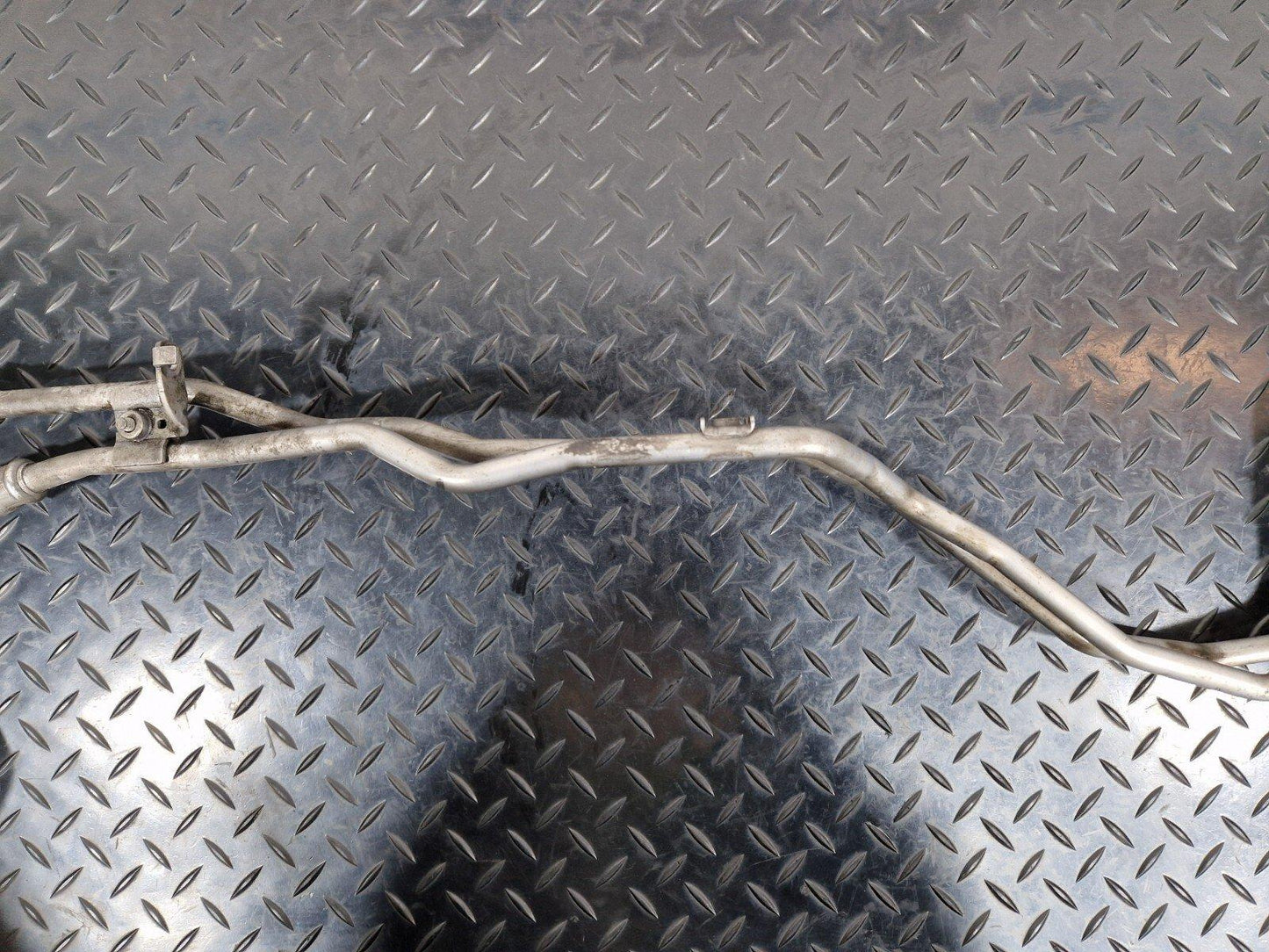 14-21 MERCEDES C300h W205 GEARBOX TRANSMISSION OIL LINE A6511806030 A6511805930