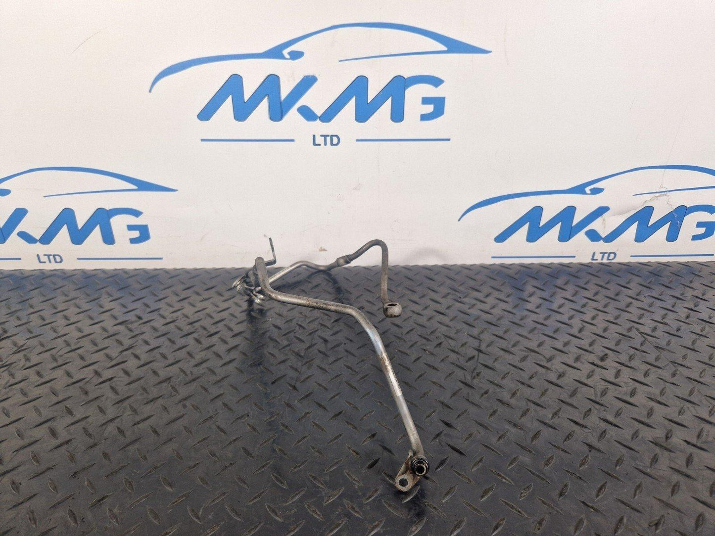 14-21 MERCEDES BENZ C300h W205 TURBOCHARGER OIL FEED  LINE A6511801020