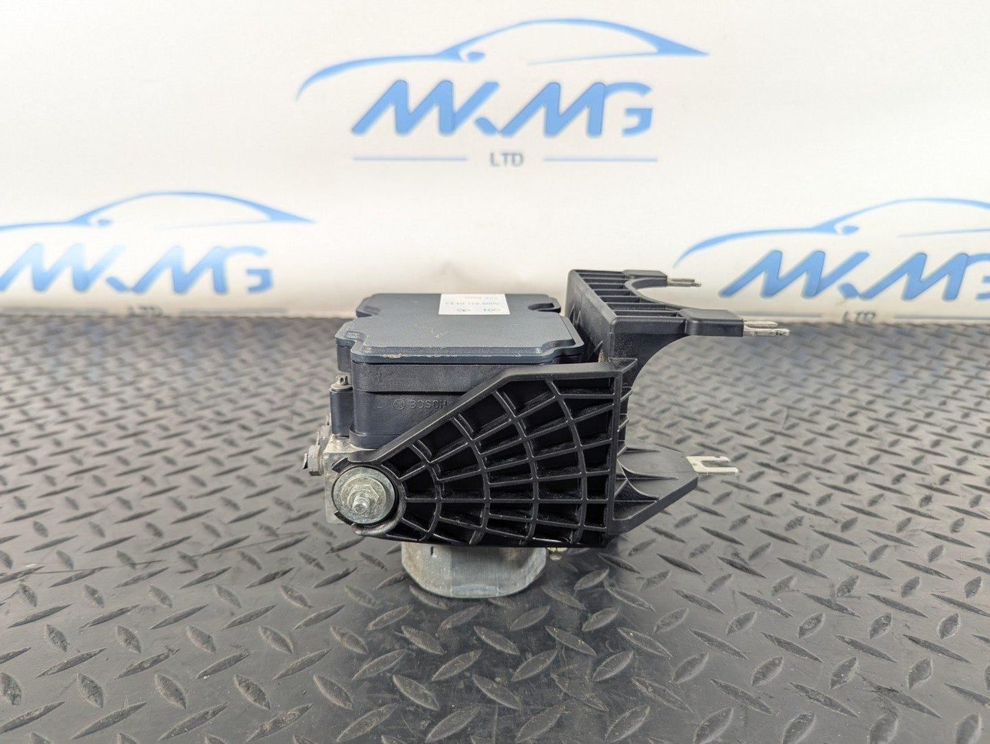 13-19 MERCEDES BENZ CLA C117 ABS PUMP CONTROL MODULE UNIT GENUINE A2464300201