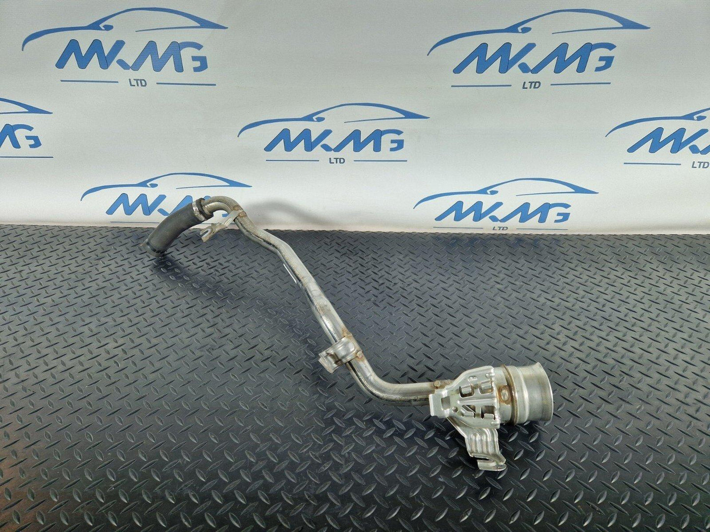 19-ON MERCEDES BENZ A CLASS W177 FUEL TANK FILLER PIPE LINE HOSE A1774700400