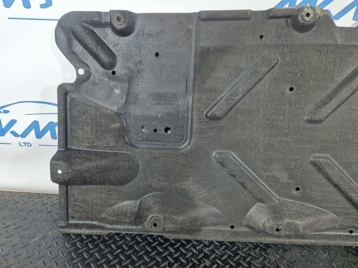13-19 MERCEDES BENZ CLA C117 LEFT N/S UNDERTRAY COVER PANEL GUARD A2466840100