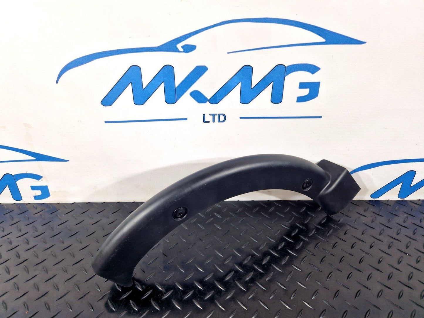 16-19 AUDI A4 B9 SALOON GENUINE BOOT LID RIGHT SIDE HINGE TRIM COVER 8W5971822
