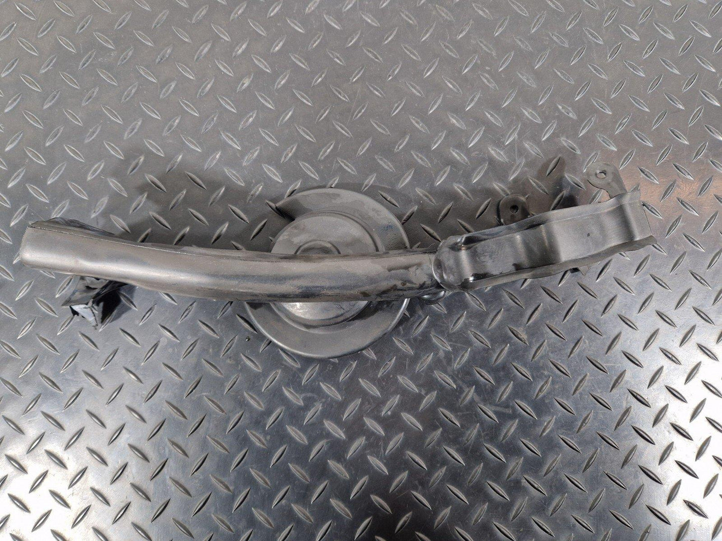 12-18 BMW 3 SERIES F30 F31 LEFT DAMPER SHOCK ABSROBER COMPARTMENT RUBBER 725583
