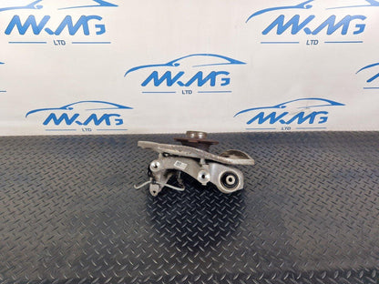 16-19 AUDI A4 B9 O/S/R REAR RIGHT WHEEL HUB & BEARING 8W0505436T 8K0501611D