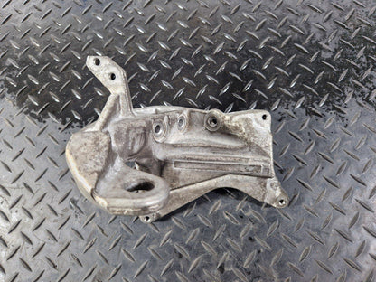 19-ON MERCEDES BENZ B CLASS W247 GENUINE ENGINE HOLDER MOUNT A6542241000