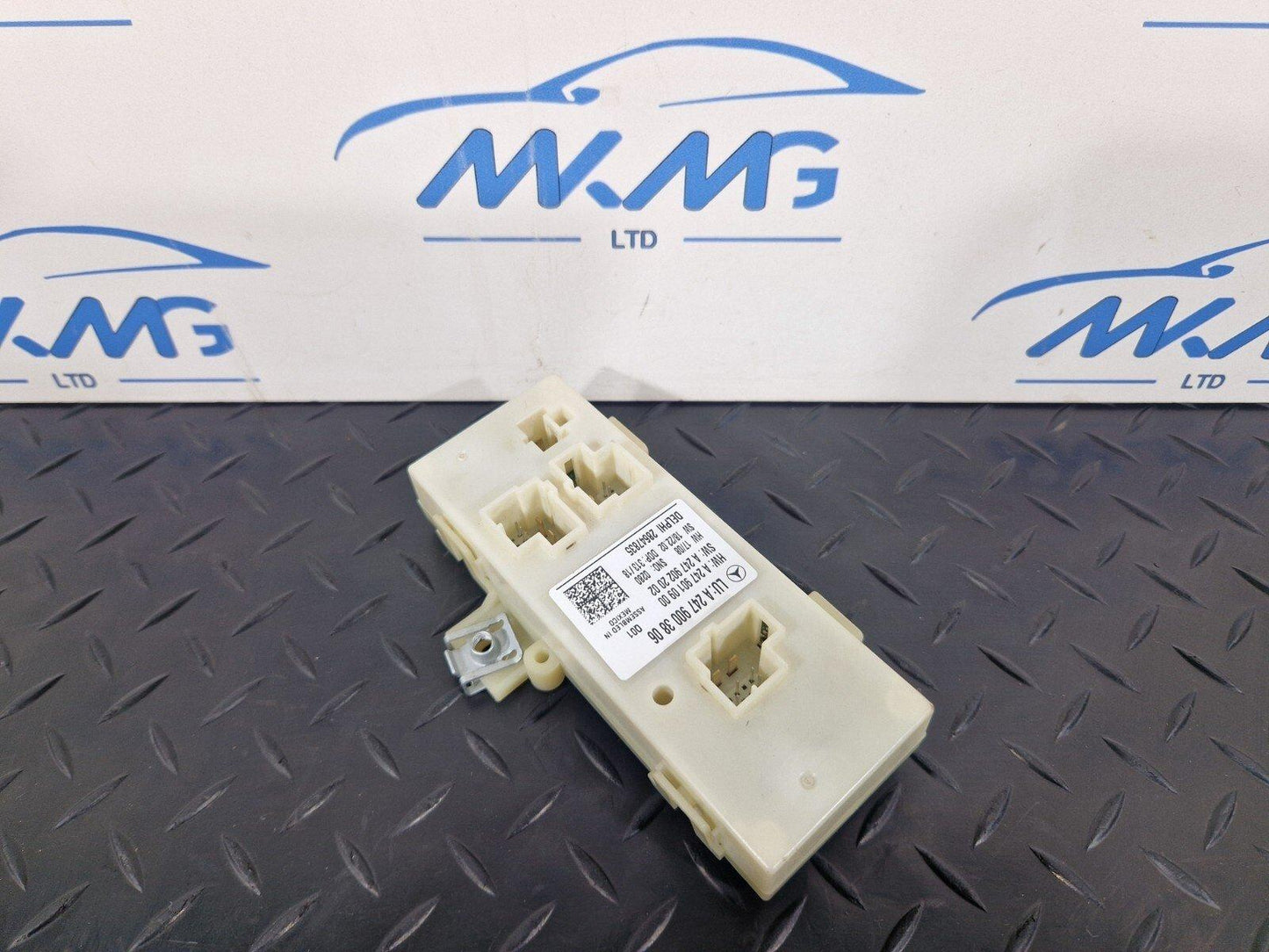 19-ON MERCEDES B CLASS W247 ELECTRIC TAILGATE CONTROL MODULE ECU A2479003806