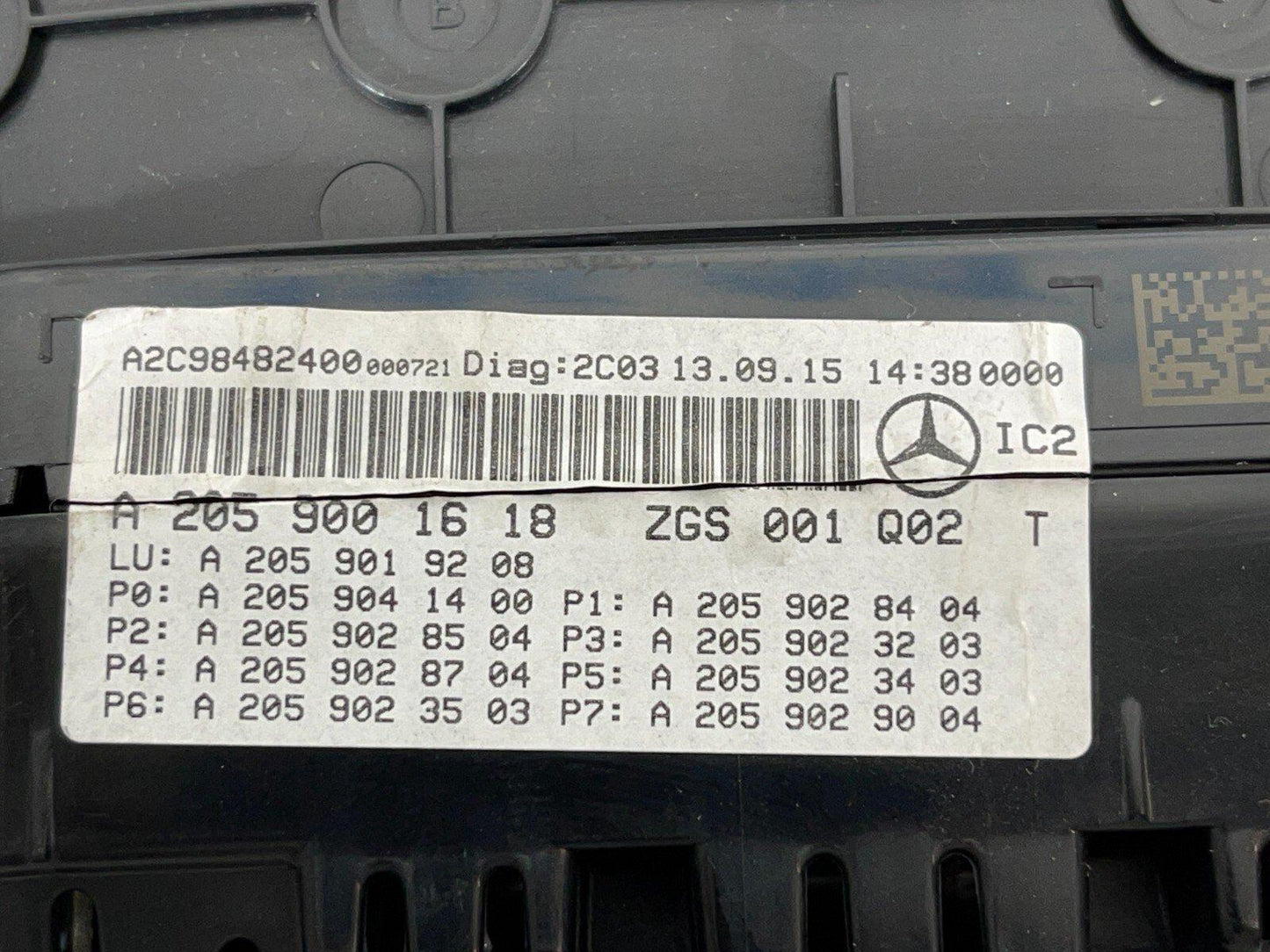 14-21 MERCEDES BENZ C300h W205 INSTRUMENT CLUSTER SPEEDO CLOCKS A2059001618