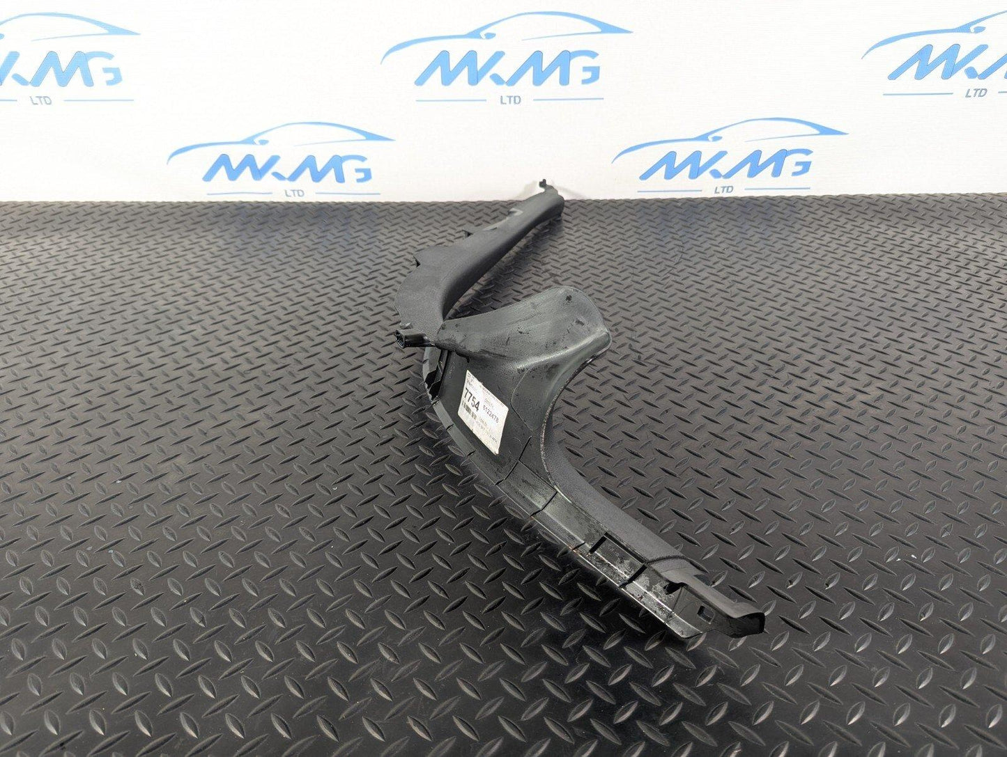 12-18 AUDI A6 C7 GENUINE REAR LEFT LOWER C PILLAR TRIM BLACK 4G0867767A