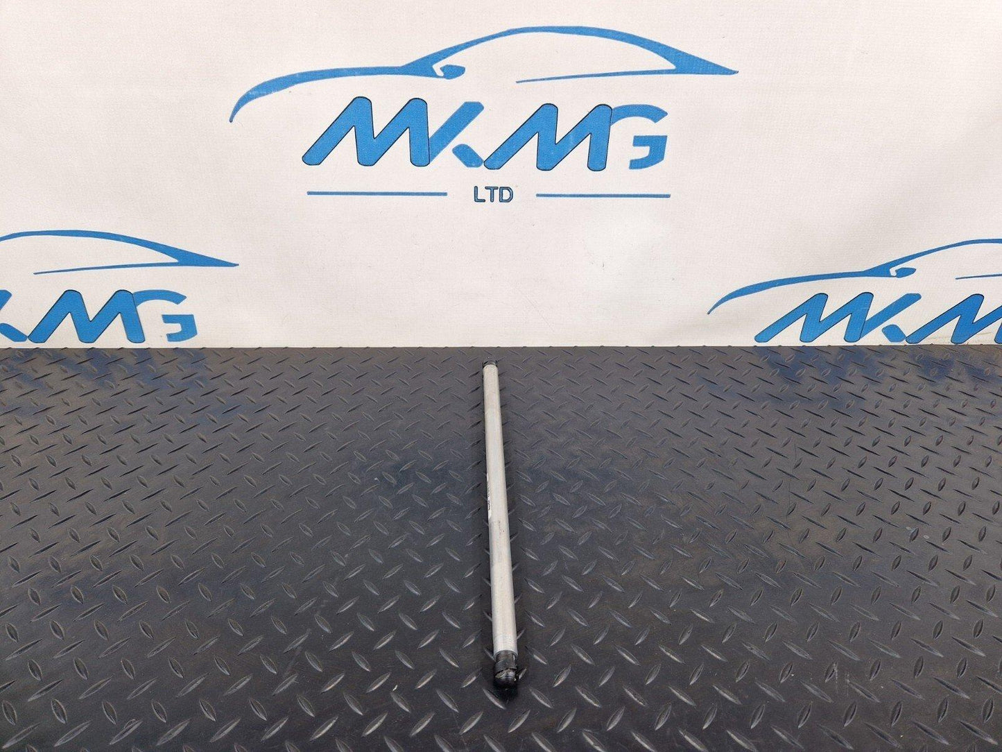 10-18 AUDI A7 4G S-LINE REAR BOOT TAILGATE GAS STRUT 4G8827857S