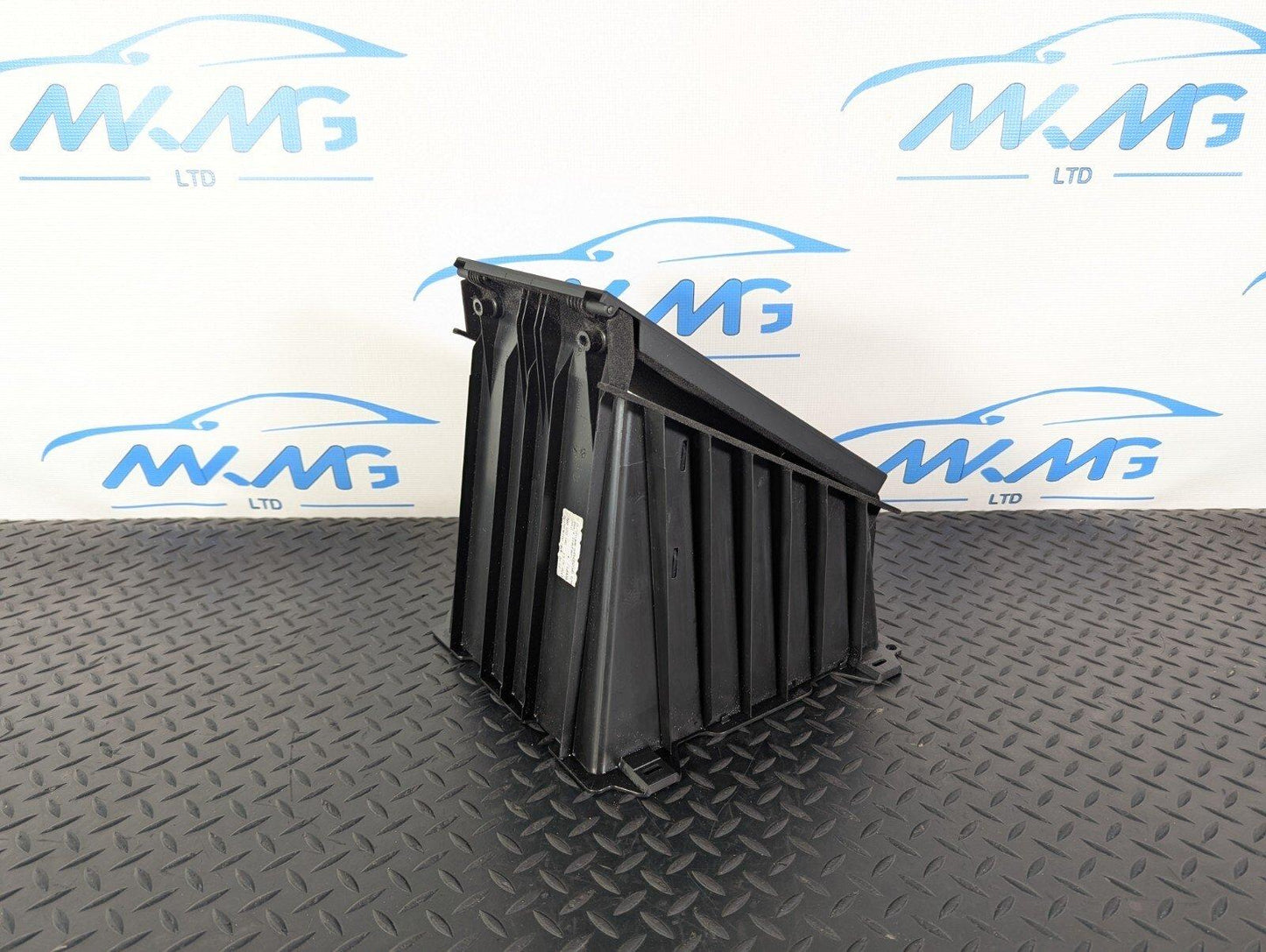 10-17 AUDI A8 4H REAR BOOT STORAGE BOX 4H0885205