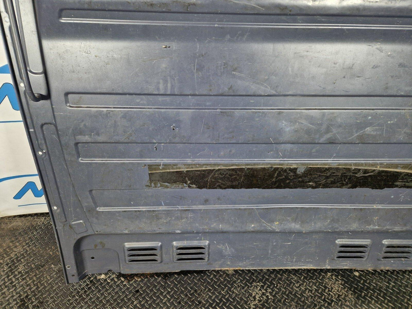 06-17 MERCEDES BENZ SPRINTER W906 GENUINE HEADBOARD LOAD PROTECTION BULKHEAD