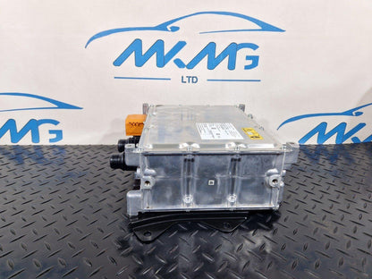 19-ON MERCEDES BENZ CLA C118 HYBRID BATTERY VOLTAGE CONVERTER A0009006520