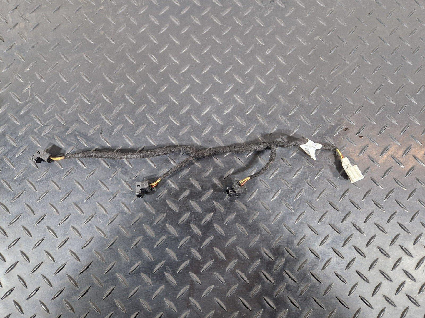 19-ON MERCEDES B CLASS W247 DASH AMBIENT LIGHTING WIRING HARNESS A1779068101