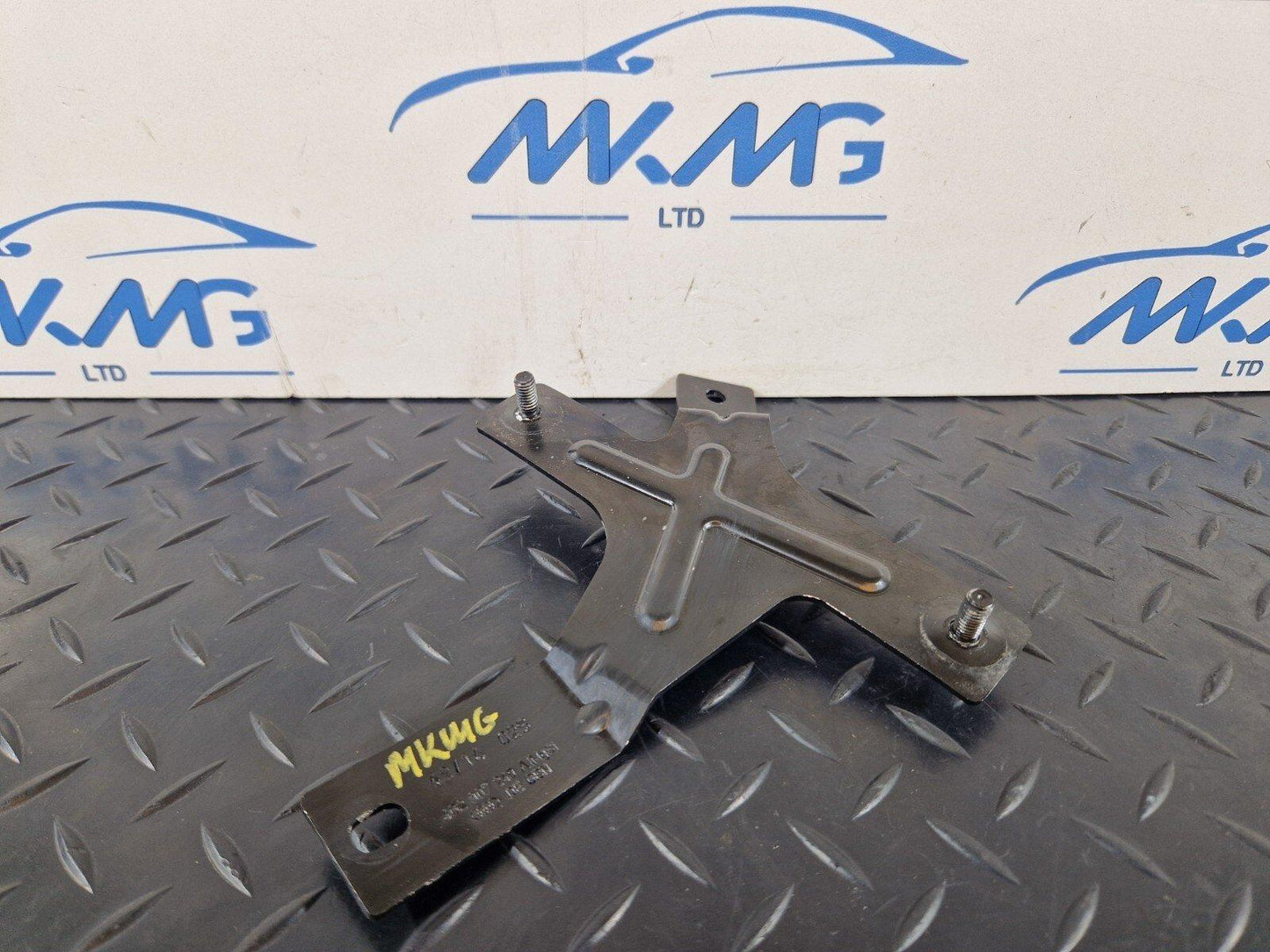 12-18 AUDI A6 C7 GENUINE OEM CONTROL UNIT RETAINER BRACKET 4G2907249
