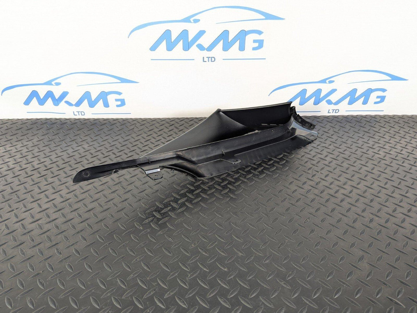 14-21 BMW 2 SERIES 218d GRAN TOURER F46 RIGHT A-PILLAR TRIM COVER BLACK 7329586