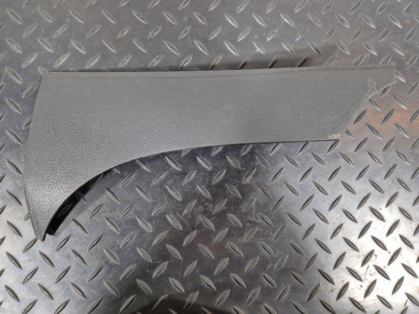 18-ON MERCEDES BENZ SPRINTER W907 DASHBOARD COVER LEFT LOWER TRIM A9106803000