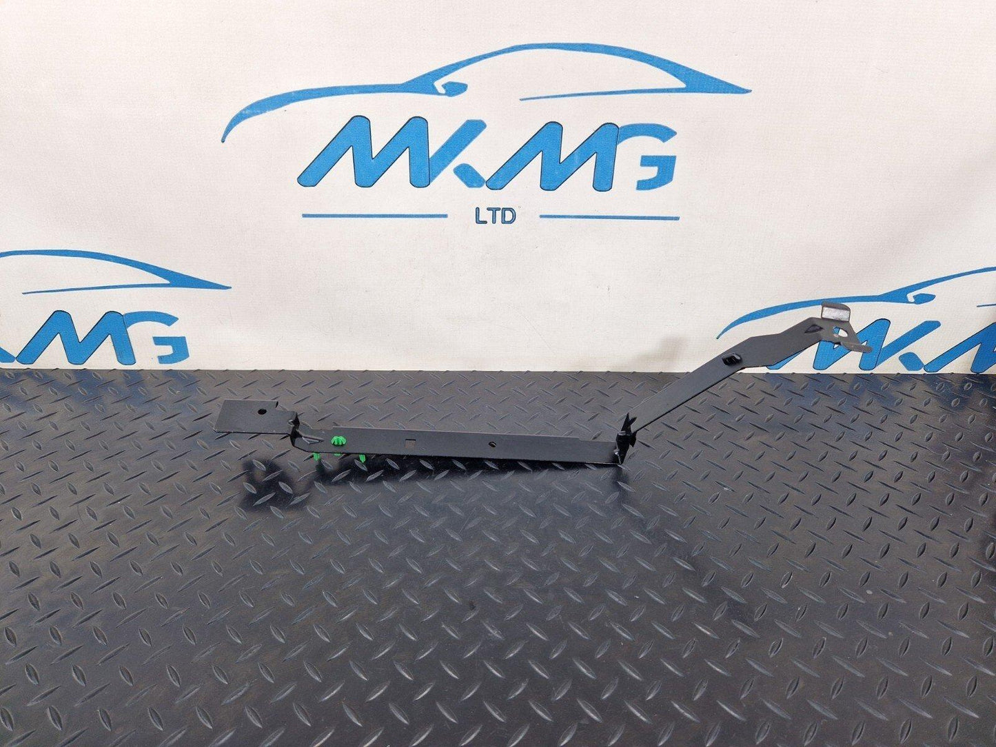 12-17 AUDI S5 CONVERTIBLE HYDRAULIC PUMP CONTROL BRACKET 8F0871459 1K0937545M